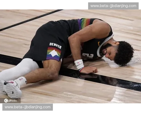 爵士爆冷击败掘金 团队篮球掩盖明星成色不足短板 爵士爆冷击败掘金 团队篮球掩盖明星成色不足短板